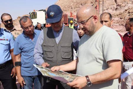 الخرابشة: 3 شركات تنقب عن النحاس في الأردن