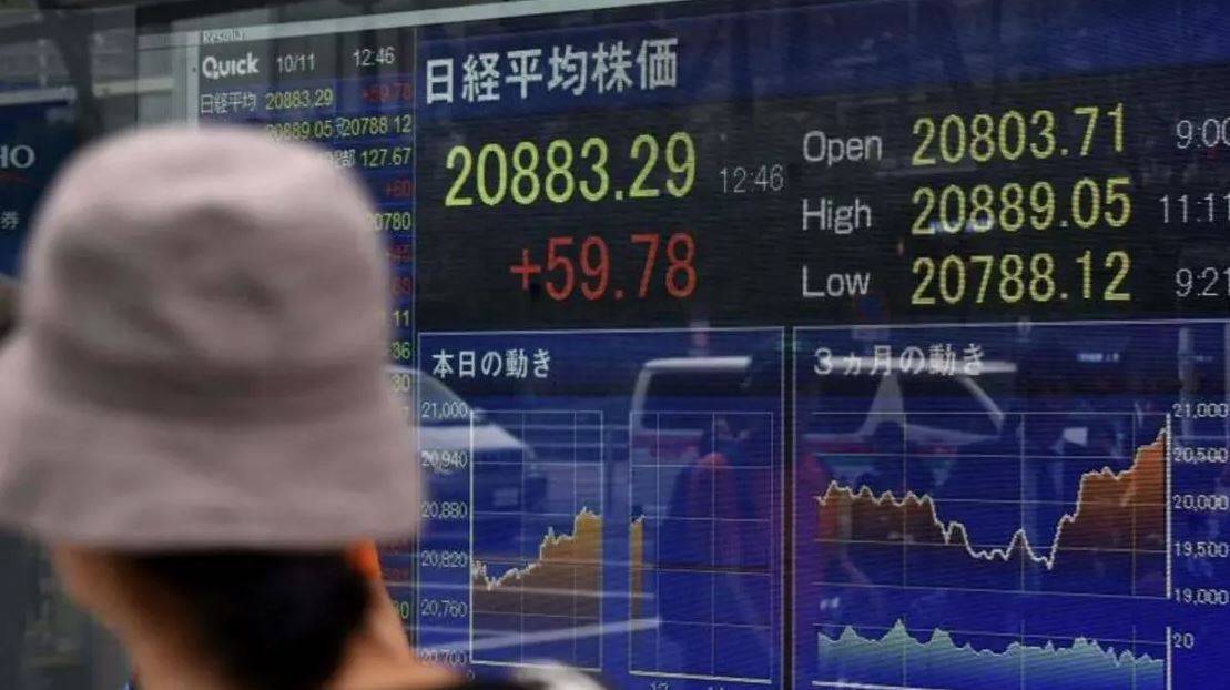 المؤشر نيكاي ينخفض 0.12 في بداية التعاملات في طوكيو