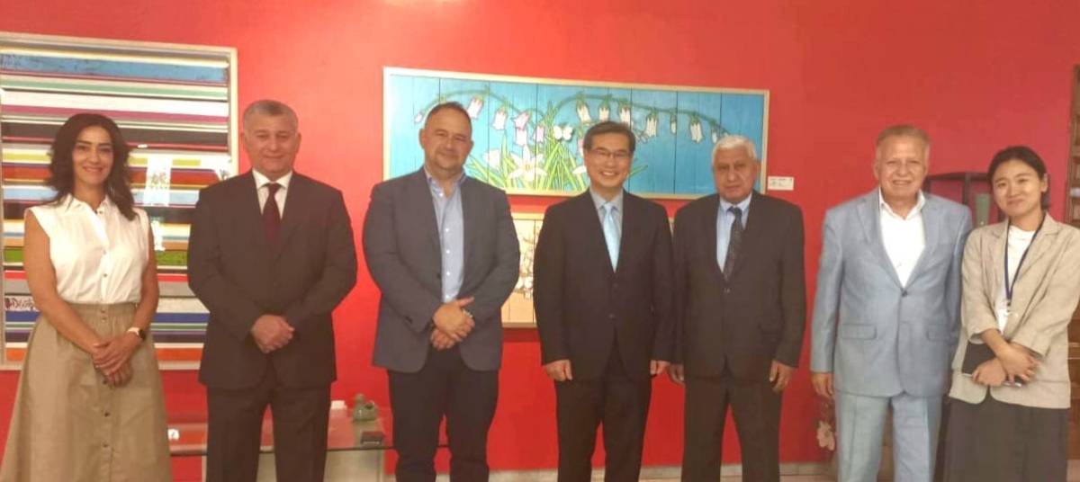 البرلمانية الأردنية الكورية والسفير الكوري يبحثان تعزيز العلاقات الثنائية