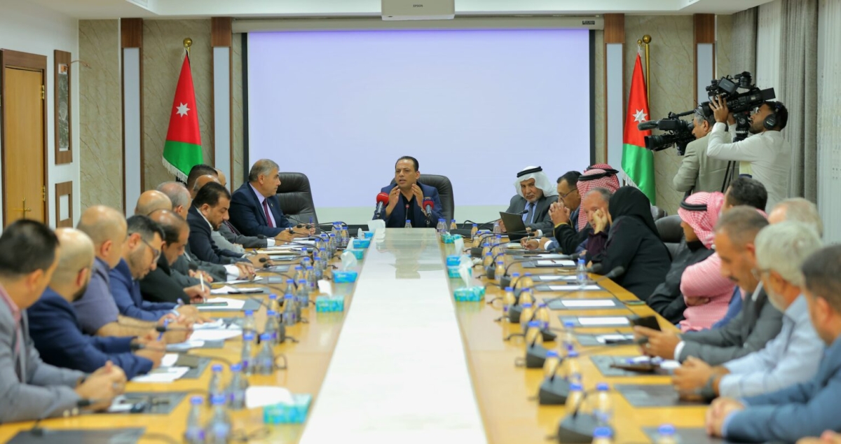 الزراعة النيابية: نسعى لإيجاد حل لـ”سيل الزرقاء” ومنع استخدامه في الزراعة