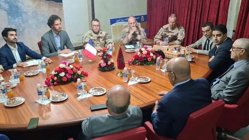 وفد دبلوماسي فرنسي يزور العيون المغربية