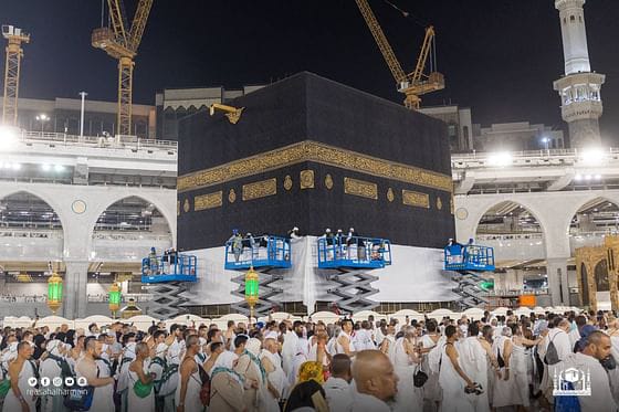 السعودية تعلن عن تأشيرة العمرة المجانية .. تعرّف على آلية التقديم
