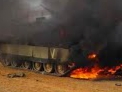 المقاومة الفلسطينية تحرق دبابة إسرائيلية جنوب قطاع غزة