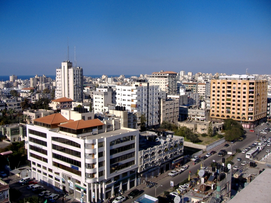 توقف محطة الكهرباء ينذر بكارثة إنسانية في غزة