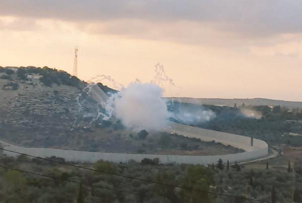 عاجل ..الاحتلال يقصف جنوب لبنان بالقذائف الفوسفورية