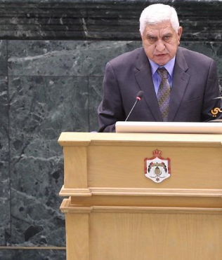 المعايعة نائبا أول لرئيس مجلس النواب