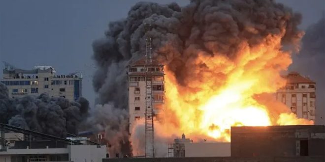 رئيس الإمارات يبحث مع وزير الخارجية الأميركي توفير الحماية للمدنيين في غزة