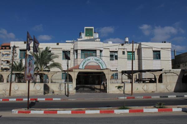 الاحتلال يهدد بقصف المستشفى الكويتي في رفح