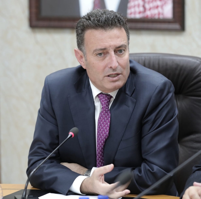 الصفدي يترأس اجتماعاً للجنة الرد على خطبة العرش واختيار المجالي رئيساً وعكور مقرراً