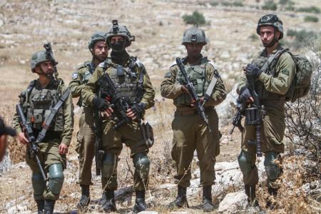 الاحتلال يعلن ارتفاع عدد الأسرى في غزة إلى 199