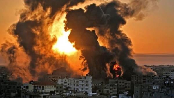 طيران الاحتلال يشن غارات عنيفة على غزة