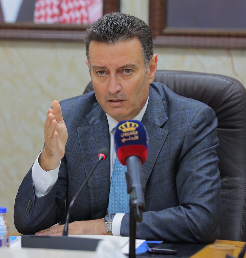 الصفدي في مستهل جلسة النواب: عدو إرهابي يتعامل بمنطق العصابات