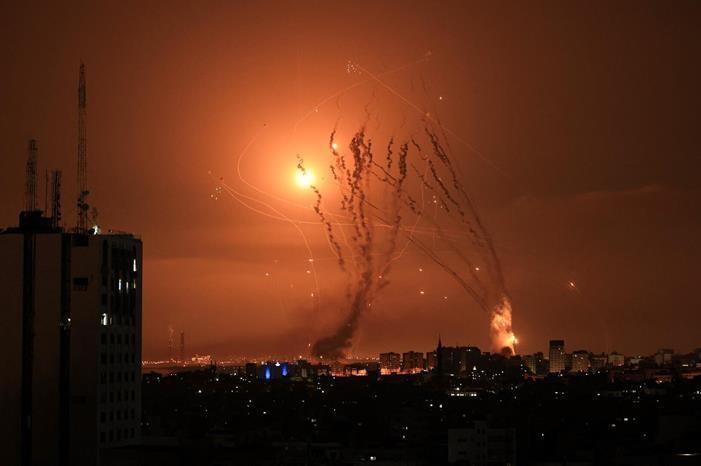حماس: صواريخنا محلية الصنع ولا تقتل مئات بضربة واحدة