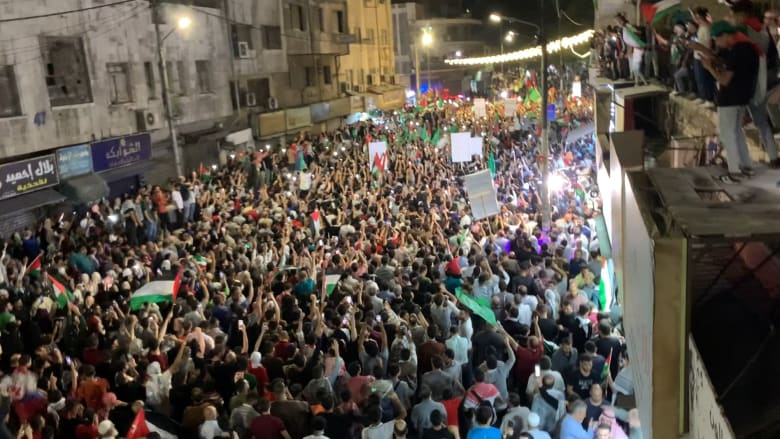 حرية التعبير مكفولة