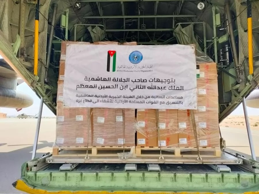 مغادرة طائرة مساعدات أردنية إلى مصر صباح الجمعة تمهيدا لإدخال و لإيصالها إلى قطاع غزة
