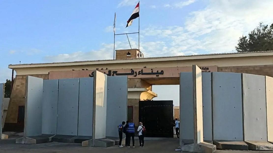 جيش الاحتلال : لم نسمح بدخول المساعدات لغزة