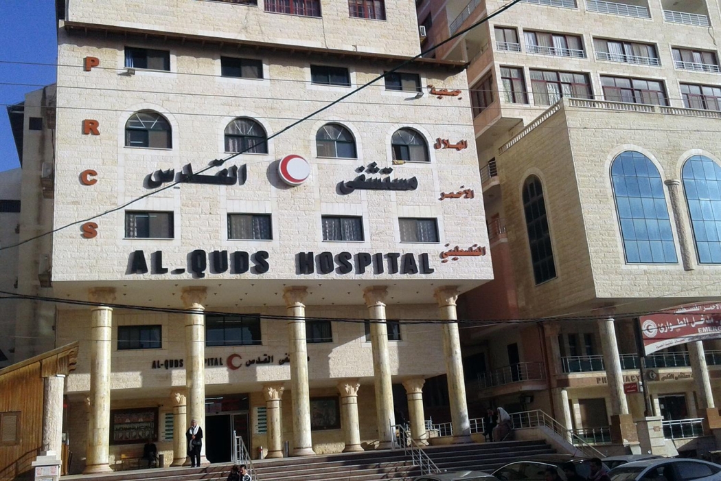 مناشدات من وقوع مجزرة في مستشفى القدس