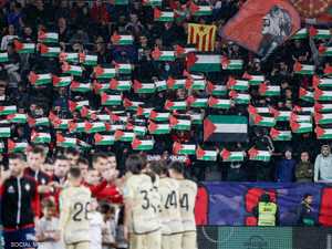 أعلام فلسطينية في ملعب أوساسونا بعد تصريح مهاجم إسرائيلي