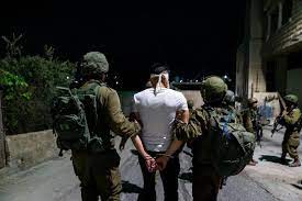 الاحتلال يعتقل 109 فلسطينيين من الضفة الغربية