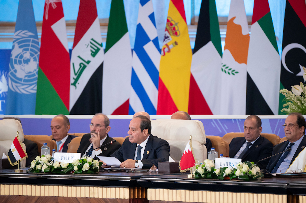 عاجل .. مصر تصدر بياناً بشأن قمة القاهرة للسلام وتؤكد: لن نتهاون لحظة واحدة في الحفاظ على سيادتنا وأمننا القومي