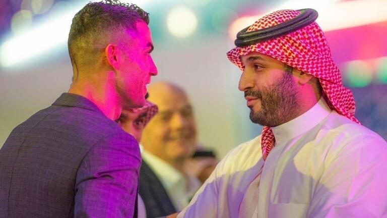بالصور.. رونالدو يكشف كواليس مقابلته مع محمد بن سلمان