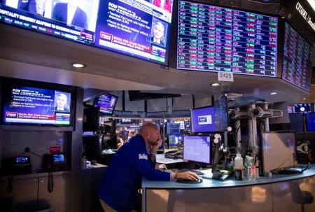 ارتفاع مؤشرات الأسهم الأميركية 370 نقطة