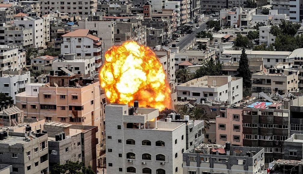 50 شهيد خلال ساعة واحدة جرّاء القصف الإسرائيلي على غزة وانهيار كامل للمنظومة الصحية