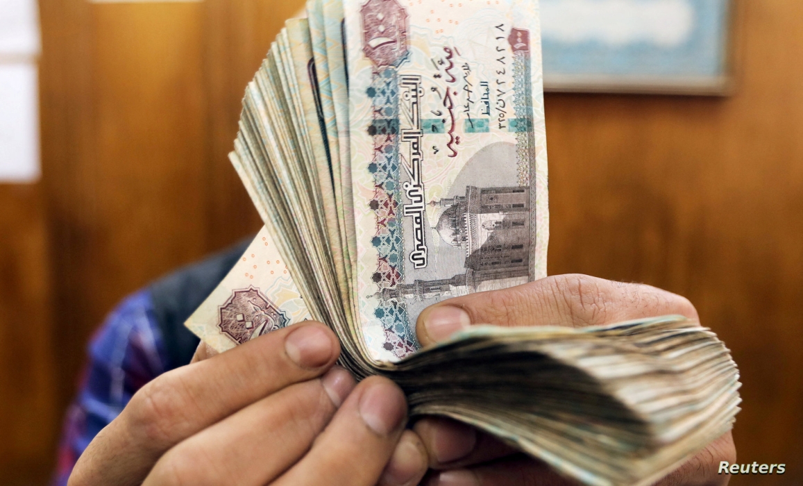 1000 جنيه مصري بـ 7 دنانير كويتي