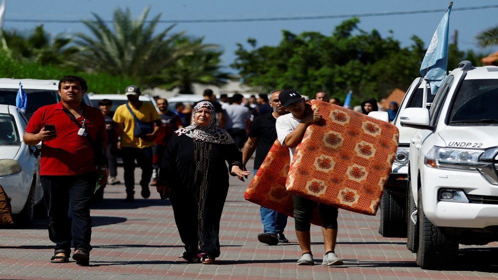 الهلال الأحمر الفلسطيني: 70 من سكان قطاع غزة بلا مأوى