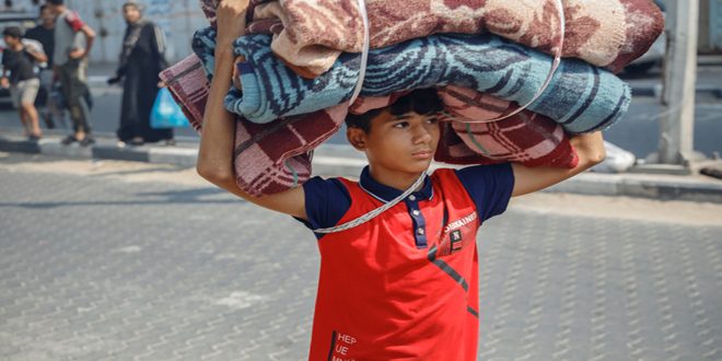 وكالة غوث وتشغيل اللاجئين الفلسطينيين: 600 ألف فلسطيني نزحوا داخل غزة إلى منشآت الأونروا