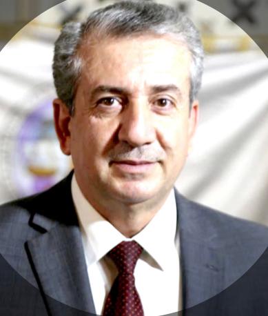 الدكتور الشخاترة محكمًا خارجًيا