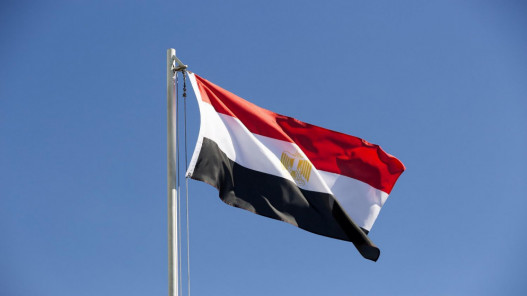 إعلام مصري: سقوط صاروخ في طابا المصرية وإصابة 5 أشخاص  .... صور