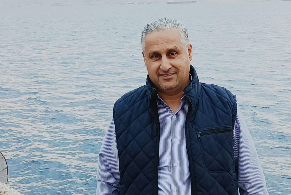غنيمات يكتب في القرن الواحد والعشرين وما زال السلام غائبا