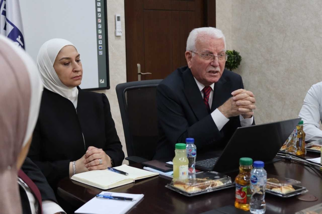 الوطنيّ لتطوير المناهج يعقد اجتماعًا لعمداء كليّات العلوم التربويّة