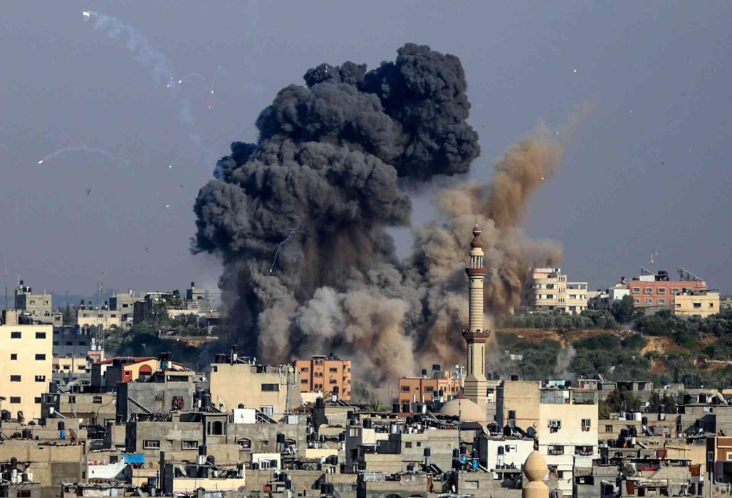هل تصدر شهادة الوفاة قبل الولادة؟.. هذا ما يحدث في غزة صورة