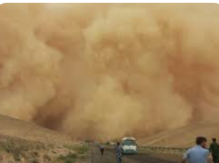 طقس العرب يحذر مرضى العيون والجهاز التنفسي من الغبار