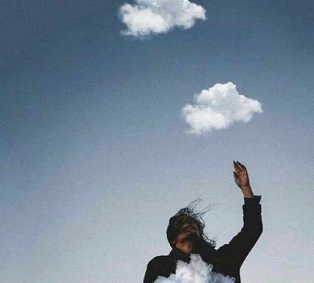 ولذلك خلق الله التنهيدة ...تأملات
