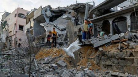 اليوم الـ25 للحرب: عشرات الشهداء والجرحى في قصف للاحتلال على غزة