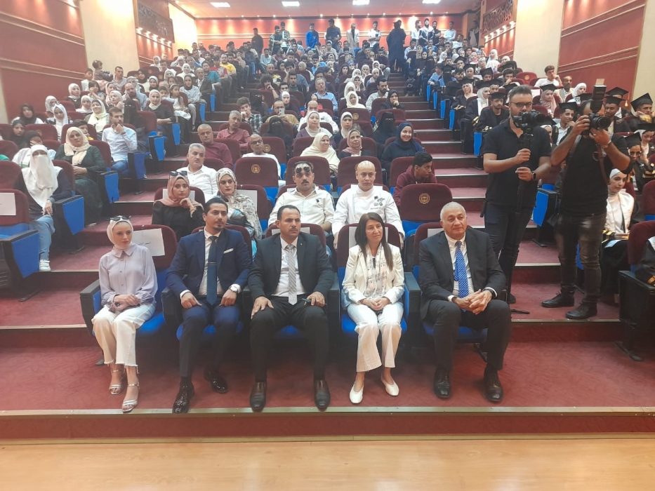 فيلادلفيا تحتفي بتخريج طلبة الدبلومات التدريبية...صور