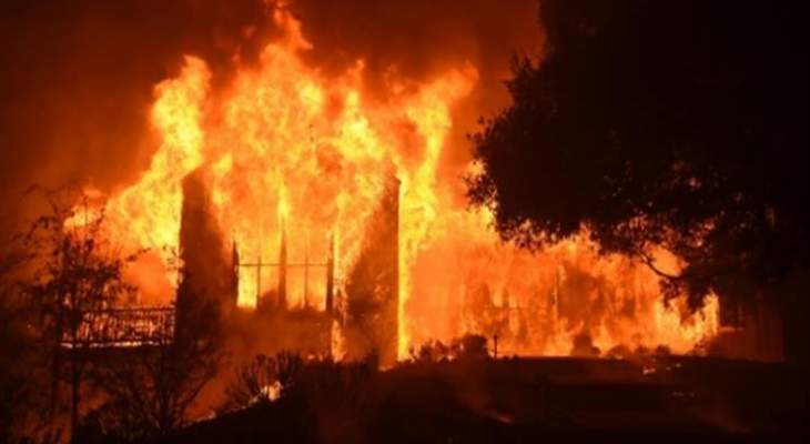 حريق ضخم يهدّد آلاف السكّان في جنوب كاليفورنيا