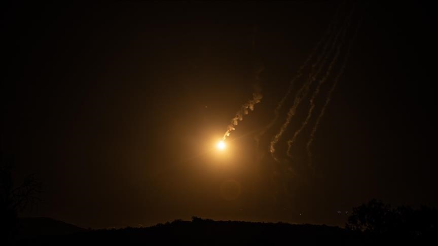 الجيش الإسرائيلي يقصف مناطق في قطاع غزة