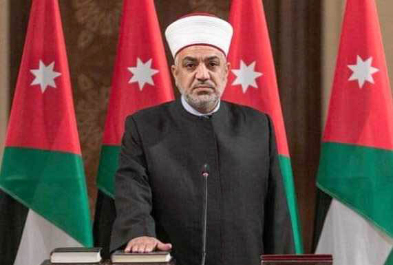 وزير الأوقاف يُعمم بإقامة صلاة الغائب على شهداء غزة وفلسطين