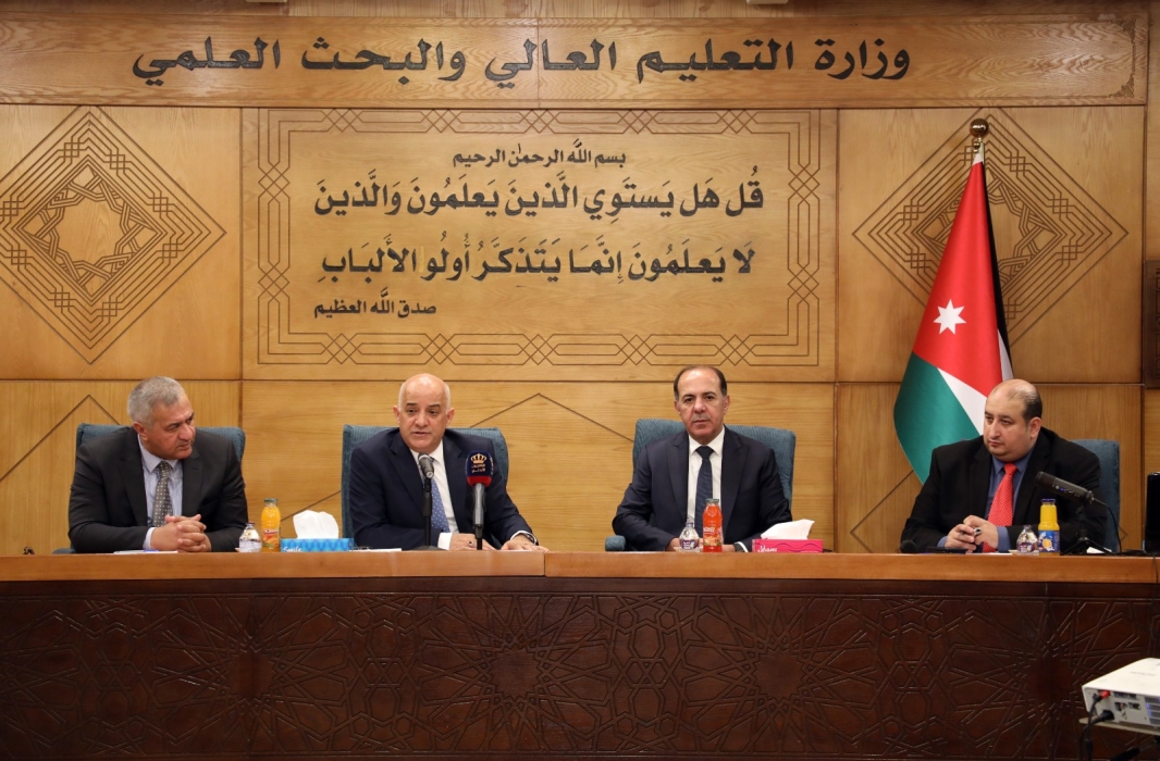 المبيضين يلتقي الناطقين الإعلاميين باسم الجامعات ومديري الإذاعات الجامعية