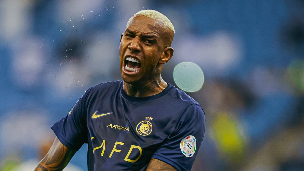 نادي النصر يطلب توضيحًا بعد إيقاف تاليسكا