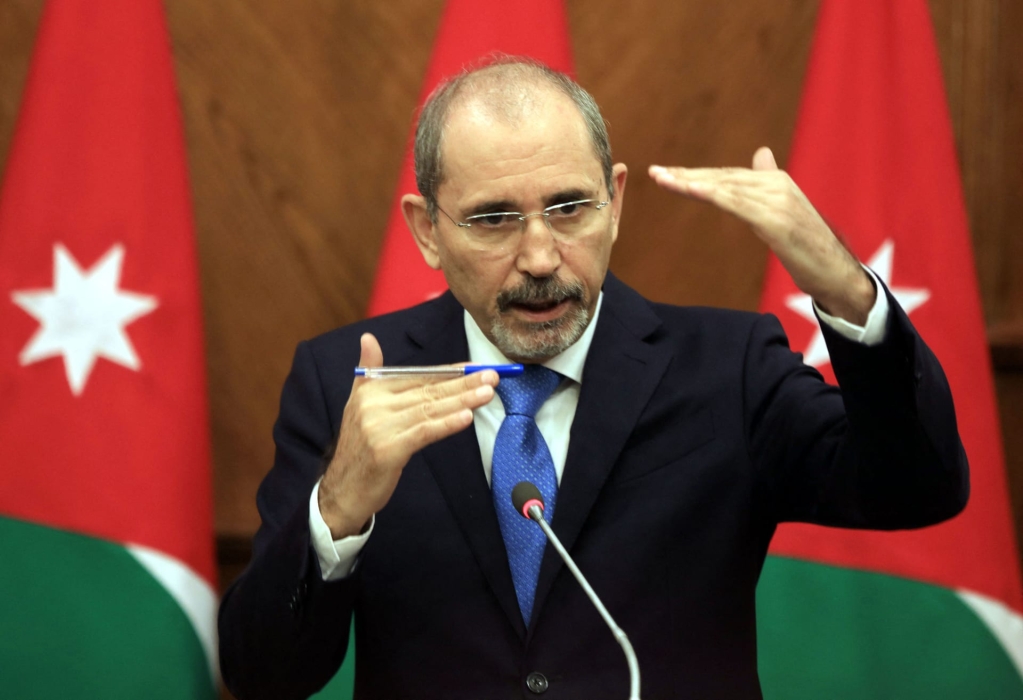 عاجل ...الصفدي: المواقف أكدت على ضرورة إيصال المساعدات الكافية فورا إلى قطاع غزة ووقف تهجير الفلسطينيين