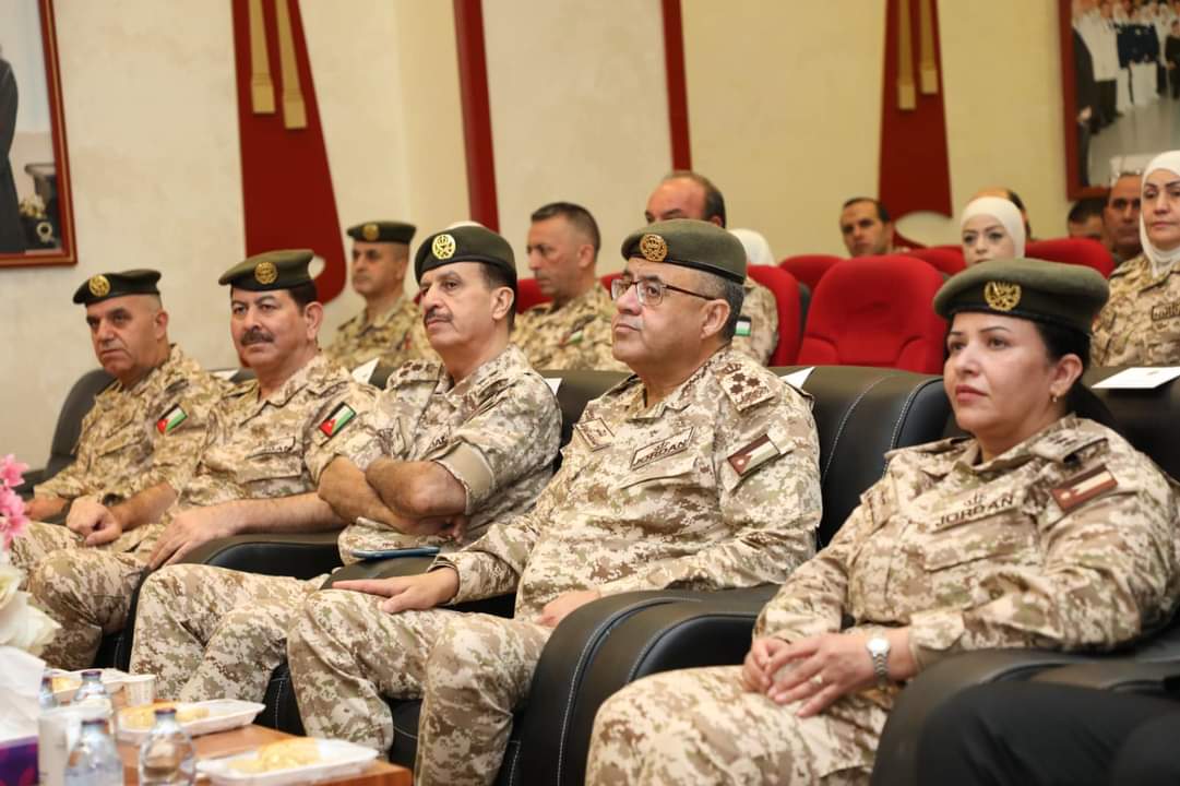 مديرية الصيدلة والتزويد الطبي تعقد محاضرة علمية للتعريف بمفهوم اليقظة الدوائية...صور