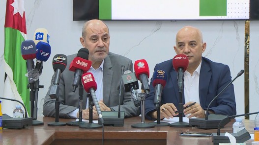 الحكومة: المساعدات سترسل على دفعات إلى فلسطين  والخميس ستسير 10 شاحنات