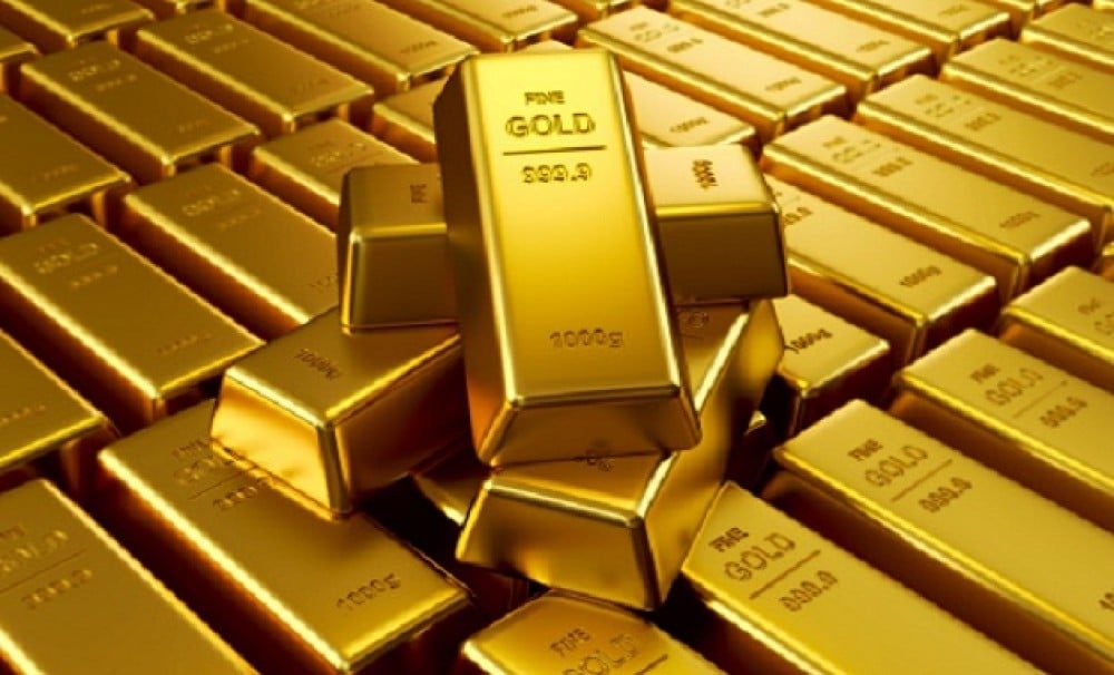 أسعار الذهب تتراجع وتتجه لأسوأ أداء أسبوعي