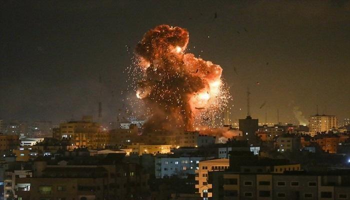 قصف مدفعي كثيف شمال قطاع غزة