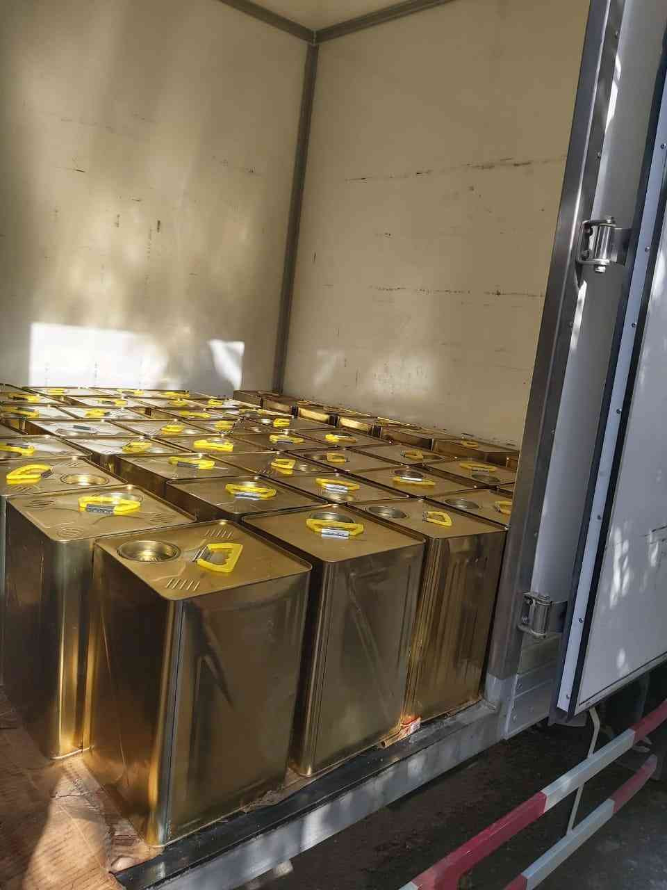 إليكم سعر تنكة زيت الزيتون في المعاصر